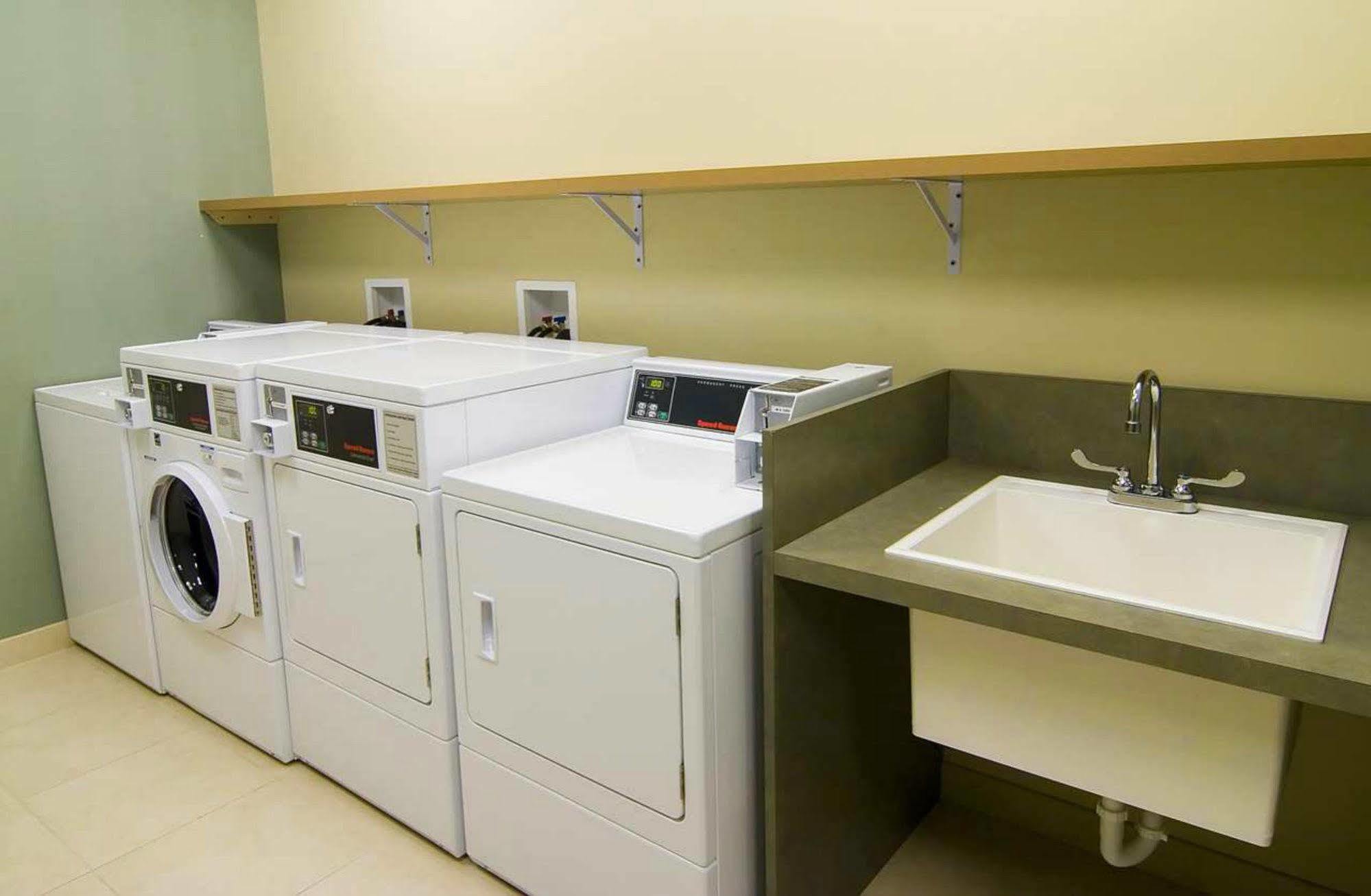 Homewood Suites By Hilton Newark-Wilmington South Area Extérieur photo